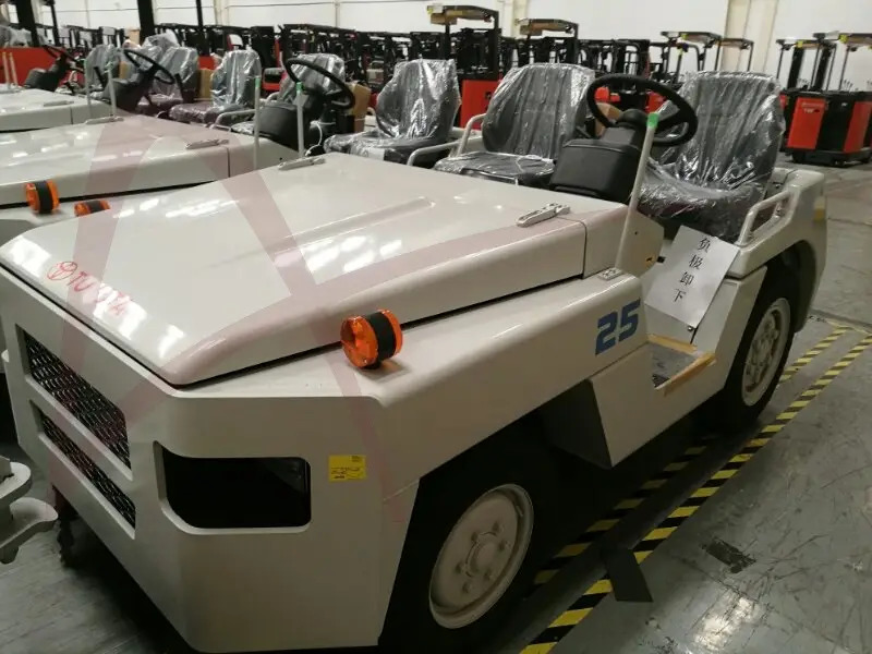 TOYOTA 52-2TD-25 - 수하물 트랙터 : 사진 1 TOYOTA 52-2TD-25 - 수하물 트랙터 : 사진 1