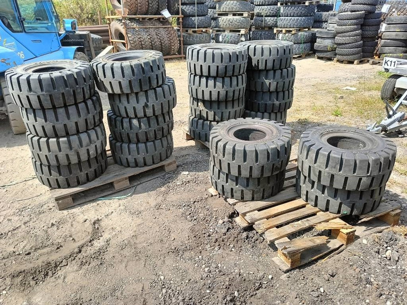 Banden landbouwbanden michelin dunlop 9.5R17.5 + 2 - 휠 및 타이어 건설기계 용 : 사진 4 Banden landbouwbanden michelin dunlop 9.5R17.5 + 2 - 휠 및 타이어 건설기계 용 : 사진 4