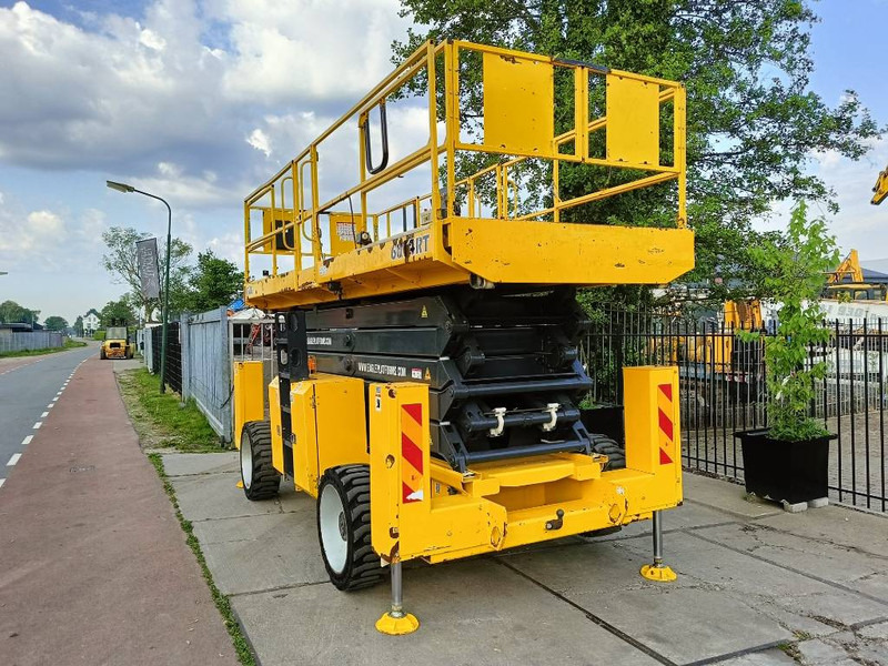 GMG 6094-RT platform hi lift schaar hoogwerker 18 m CE - 시저 리프트 : 사진 5 GMG 6094-RT platform hi lift schaar hoogwerker 18 m CE - 시저 리프트 : 사진 5