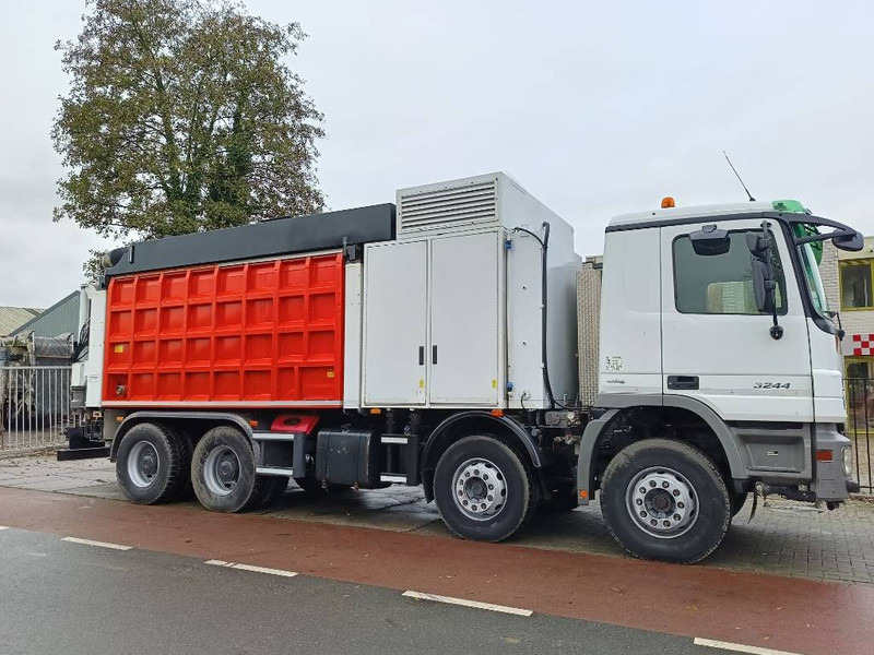 MERCEDS benz actros RSP ESE 32/8-DV-K saugbagger - 진공 흡입 트럭 : 사진 4 MERCEDS benz actros RSP ESE 32/8-DV-K saugbagger - 진공 흡입 트럭 : 사진 4