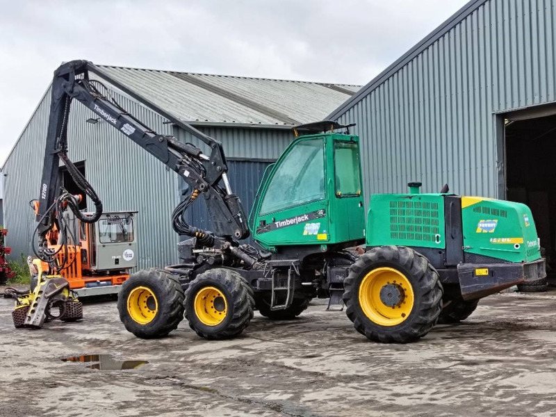 Timberjack 1270D harvester delimber bomenrooier 2004 CE airco - 콤바인 수확기 : 사진 1 Timberjack 1270D harvester delimber bomenrooier 2004 CE airco - 콤바인 수확기 : 사진 1