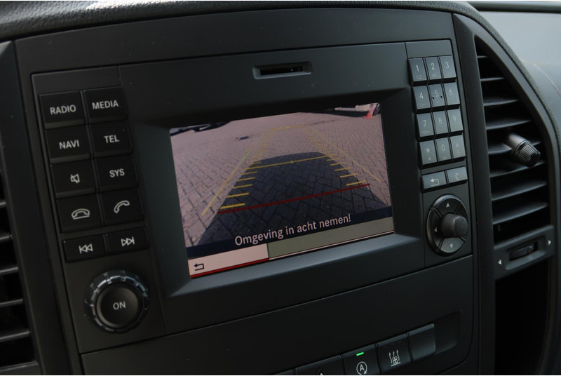 Mercedes-Benz Vito 119 CDI 4X4 AUT/ 4Matic/ CAMERA/ LED/ CLIMA/ CRUISE - 소형 밴 : 사진 4 Mercedes-Benz Vito 119 CDI 4X4 AUT/ 4Matic/ CAMERA/ LED/ CLIMA/ CRUISE - 소형 밴 : 사진 4