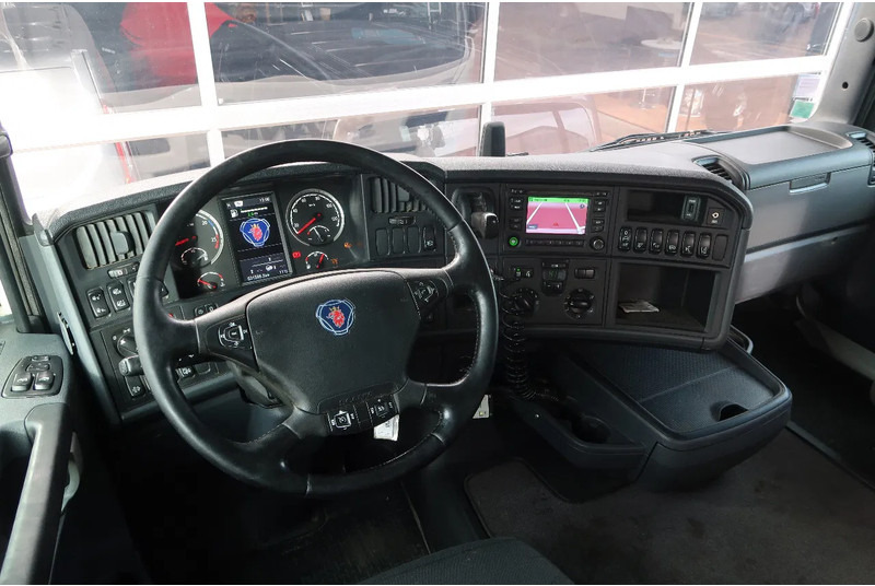 Scania R450 6X2/ HOOKLIFT 20T/ RETARDER/ LIFT/ - 케이블 시스템 트럭 : 사진 2 Scania R450 6X2/ HOOKLIFT 20T/ RETARDER/ LIFT/ - 케이블 시스템 트럭 : 사진 2