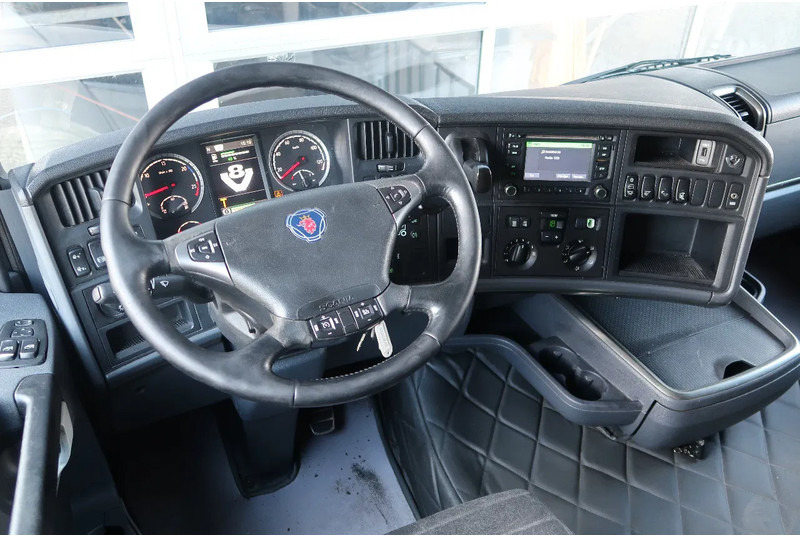 Scania R520 V8 RETARDER/ DIFF LOCK/ PARK AIRCO/ 2X TANK - 트랙터 유닛 : 사진 2 Scania R520 V8 RETARDER/ DIFF LOCK/ PARK AIRCO/ 2X TANK - 트랙터 유닛 : 사진 2