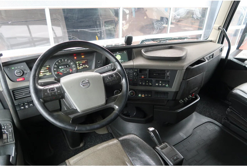 Volvo FH VDL HOOKLIFT 25T/ FULL AIR/ NL-TRUCK/ LIFT - 케이블 시스템 트럭 : 사진 2 Volvo FH VDL HOOKLIFT 25T/ FULL AIR/ NL-TRUCK/ LIFT - 케이블 시스템 트럭 : 사진 2