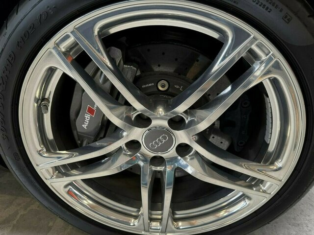 AUDI R8 4.2 FSI V8 quattro Coupé makellos!... - 차량 : 사진 3 AUDI R8 4.2 FSI V8 quattro Coupé makellos!... - 차량 : 사진 3