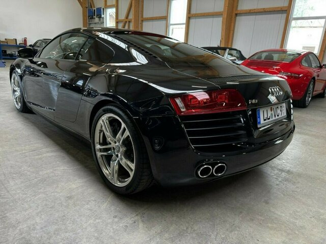 AUDI R8 4.2 FSI V8 quattro Coupé makellos!... - 차량 : 사진 2 AUDI R8 4.2 FSI V8 quattro Coupé makellos!... - 차량 : 사진 2