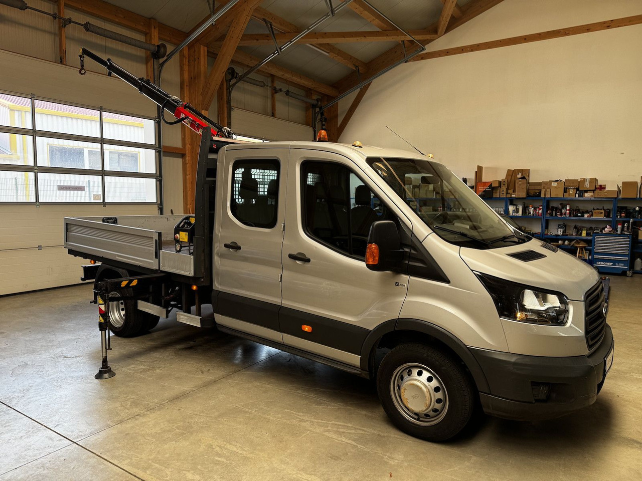 Ford Transit FT 350 DokaTdCI 1.2t Fassi Kran - 플랫베드 밴, 콤비 밴 : 사진 1 Ford Transit FT 350 DokaTdCI 1.2t Fassi Kran - 플랫베드 밴, 콤비 밴 : 사진 1