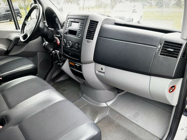 MERCEDES-BENZ Sprinter 316 CDI Pritsche 4x4 Allrad Plane... - 플랫베드 밴 : 사진 4 MERCEDES-BENZ Sprinter 316 CDI Pritsche 4x4 Allrad Plane... - 플랫베드 밴 : 사진 4