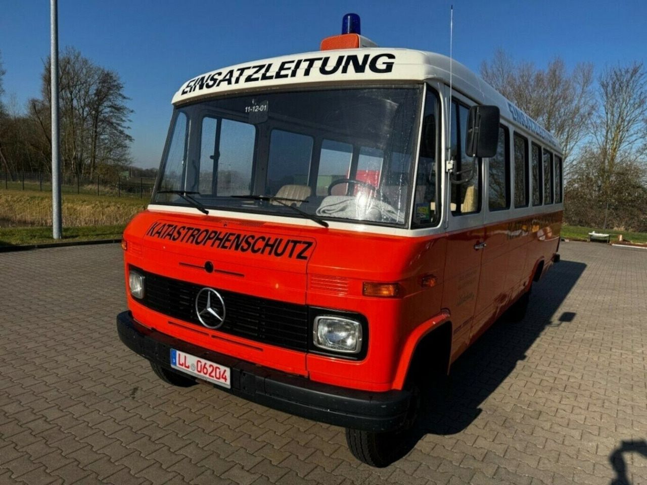 Mercedes-Benz O 309D 608D H-Kennzeichen - 캠핑 밴 : 사진 3 Mercedes-Benz O 309D 608D H-Kennzeichen - 캠핑 밴 : 사진 3