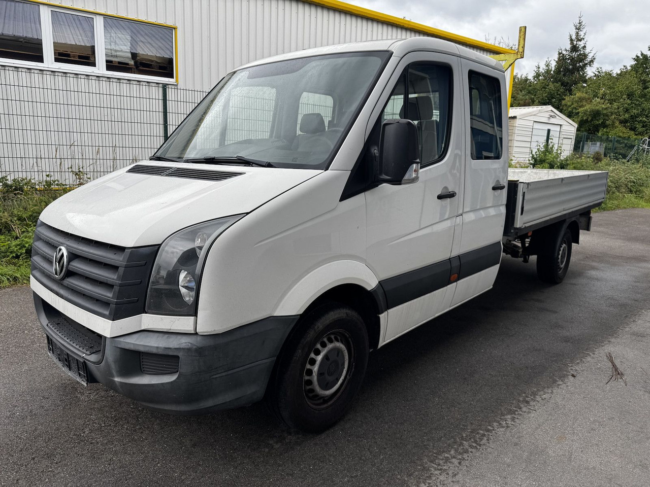 Volkswagen Crafter 35 Doka L3 Maxi 2.0 TDI Motorschaden - 플랫베드 밴, 콤비 밴 : 사진 1 Volkswagen Crafter 35 Doka L3 Maxi 2.0 TDI Motorschaden - 플랫베드 밴, 콤비 밴 : 사진 1