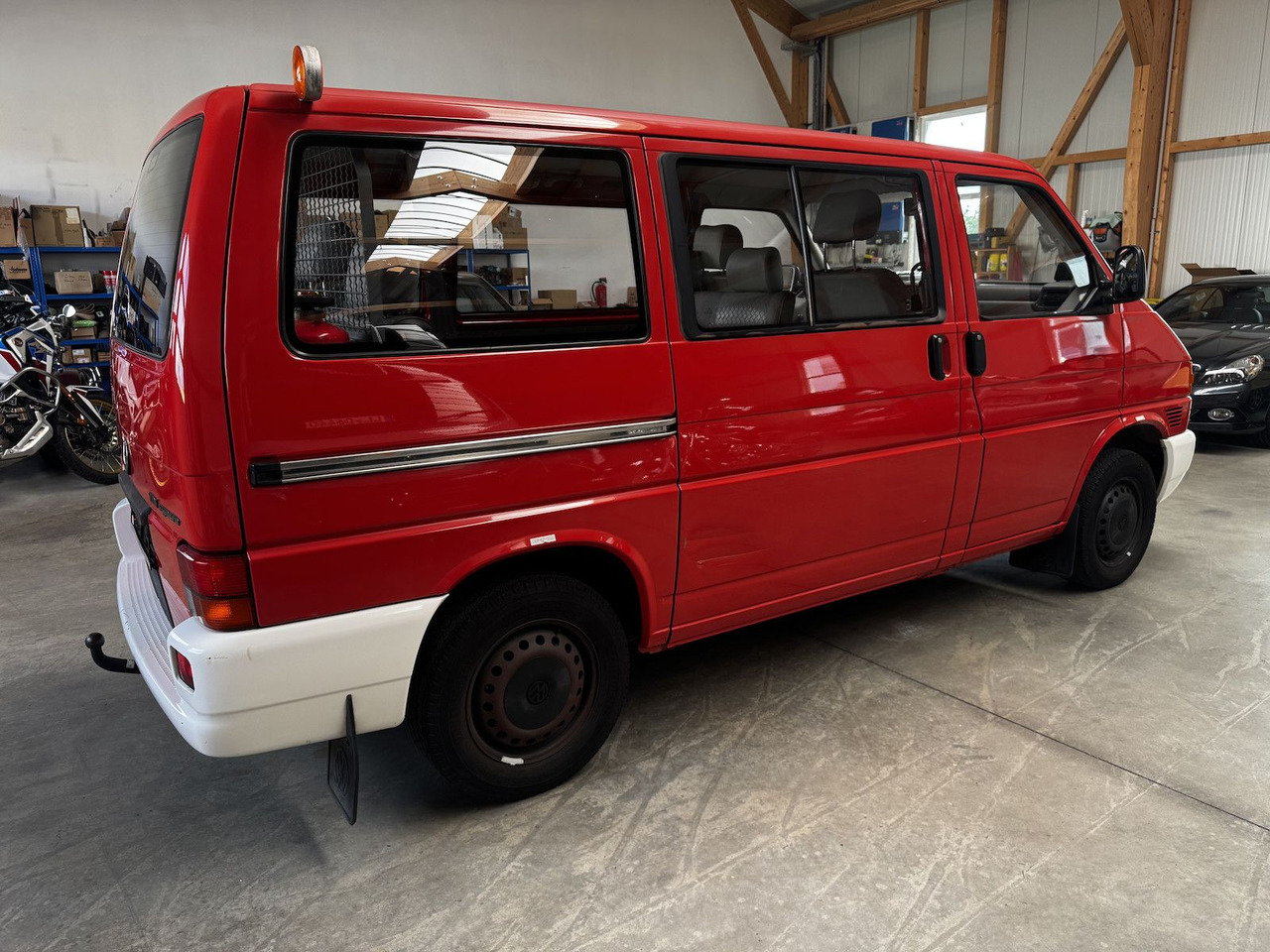 Volkswagen T4 2.5 TDI Syncro 4x4 7-Sitzer 1. Hand! - 승합차 : 사진 5 Volkswagen T4 2.5 TDI Syncro 4x4 7-Sitzer 1. Hand! - 승합차 : 사진 5