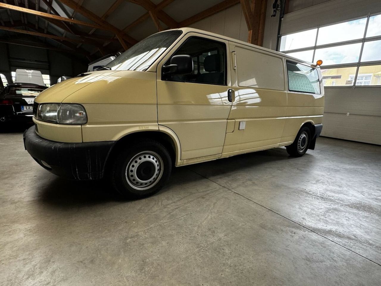 Volkswagen T4 2.5 TDI Syncro 4x4 lang 1. Hand! - 패널 밴 : 사진 2 Volkswagen T4 2.5 TDI Syncro 4x4 lang 1. Hand! - 패널 밴 : 사진 2