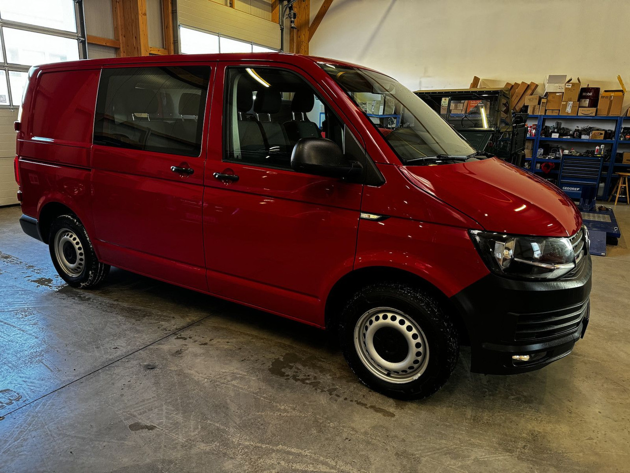 Volkswagen T6 Doka Kasten 6-Sitzer 2.0 TDI 4Motion - 소형 밴, 콤비 밴 : 사진 4 Volkswagen T6 Doka Kasten 6-Sitzer 2.0 TDI 4Motion - 소형 밴, 콤비 밴 : 사진 4