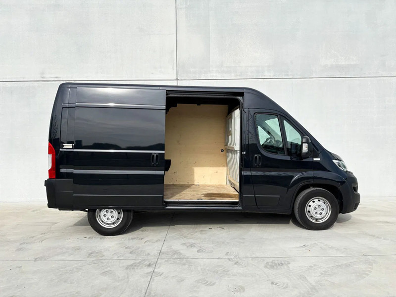Opel Movano Movano | Leasing - 패널 밴 : 사진 5 Opel Movano Movano | Leasing - 패널 밴 : 사진 5