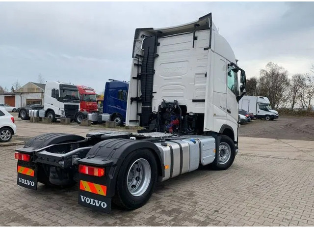 Volvo FH 460 Globetrotter 4x2 | Leasing - 트랙터 유닛 : 사진 4 Volvo FH 460 Globetrotter 4x2 | Leasing - 트랙터 유닛 : 사진 4
