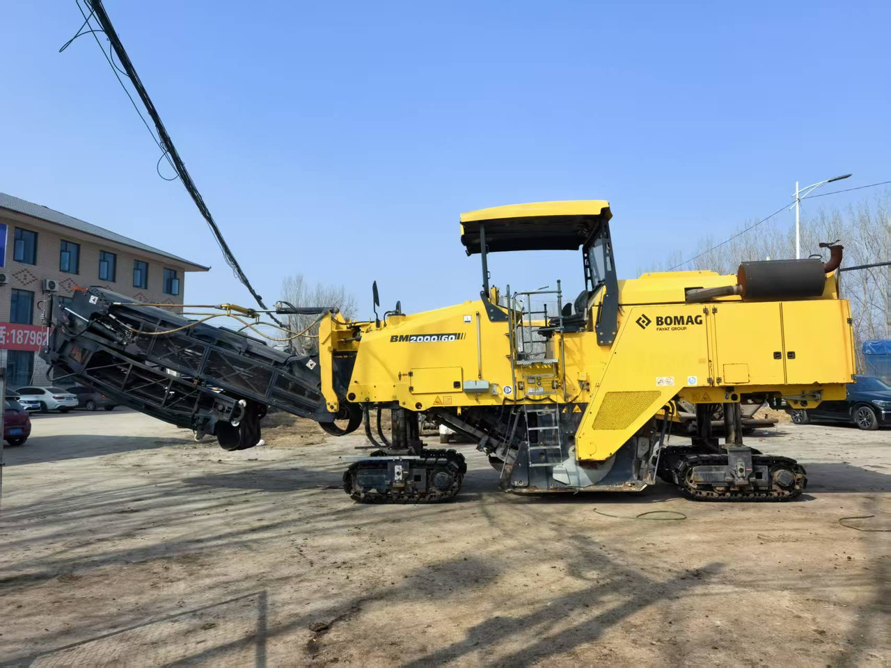 BOMAG Second Hand Asphalt Milling Machine BM2000/60 Asphalt Cold Milling Machine Price - 콜드 플래너 : 사진 2 BOMAG Second Hand Asphalt Milling Machine BM2000/60 Asphalt Cold Milling Machine Price - 콜드 플래너 : 사진 2