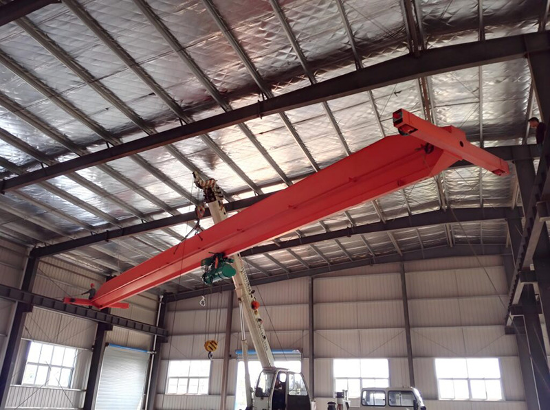 XCMG Electric Single Girder Overhead Crane - 갠트리 크레인 : 사진 2 XCMG Electric Single Girder Overhead Crane - 갠트리 크레인 : 사진 2