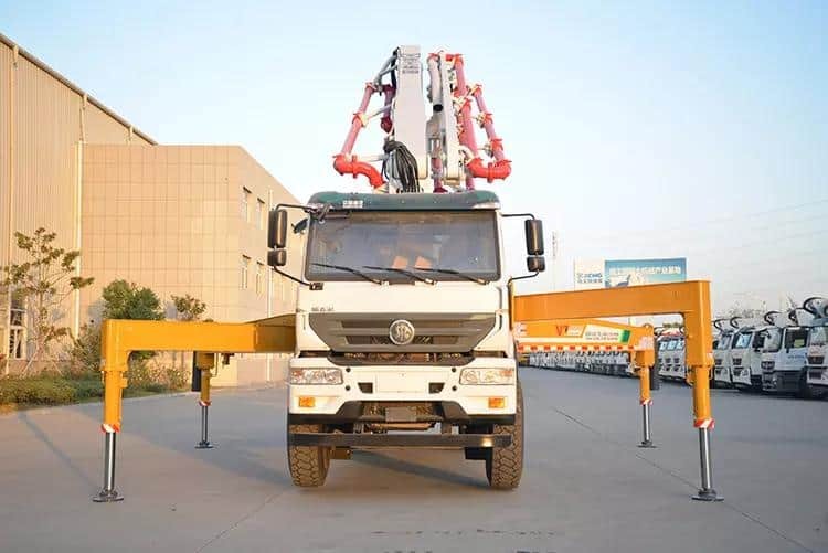 XCMG Factory HB37V Used 37m Concrete Pump Truck - 콘크리트 펌프 트럭 : 사진 5 XCMG Factory HB37V Used 37m Concrete Pump Truck - 콘크리트 펌프 트럭 : 사진 5