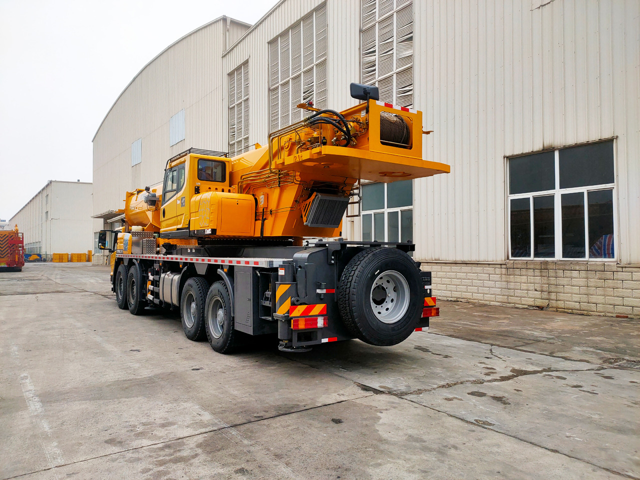 XCMG Factory Hydraulic Crane Telescopic Boom XCT100L7_1 Used 100 Ton Truck Crane For Sale - 모바일 크레인 : 사진 3 XCMG Factory Hydraulic Crane Telescopic Boom XCT100L7_1 Used 100 Ton Truck Crane For Sale - 모바일 크레인 : 사진 3