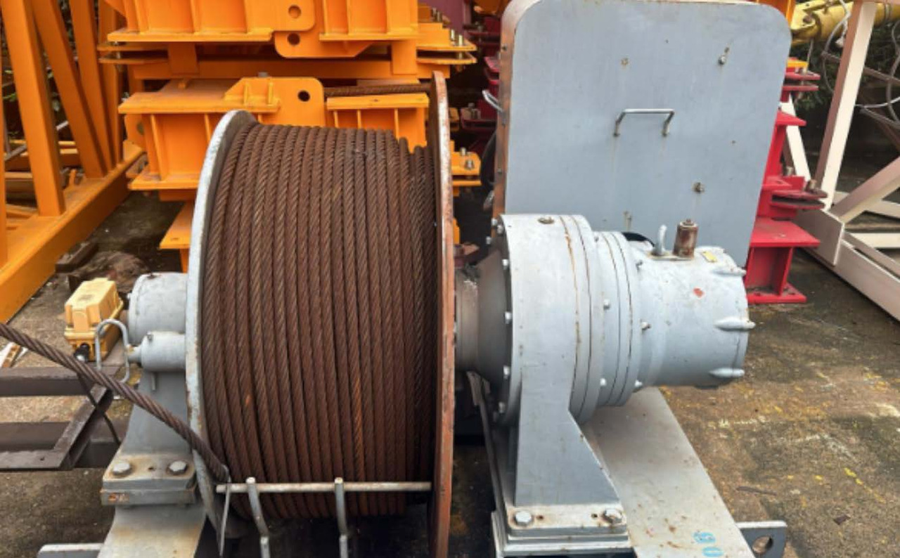 XCMG Official 20 Ton Construction Tower Crane XL6025-20 Used Liffing Jib Tower Crane For Sale - 타워 크레인 : 사진 2 XCMG Official 20 Ton Construction Tower Crane XL6025-20 Used Liffing Jib Tower Crane For Sale - 타워 크레인 : 사진 2