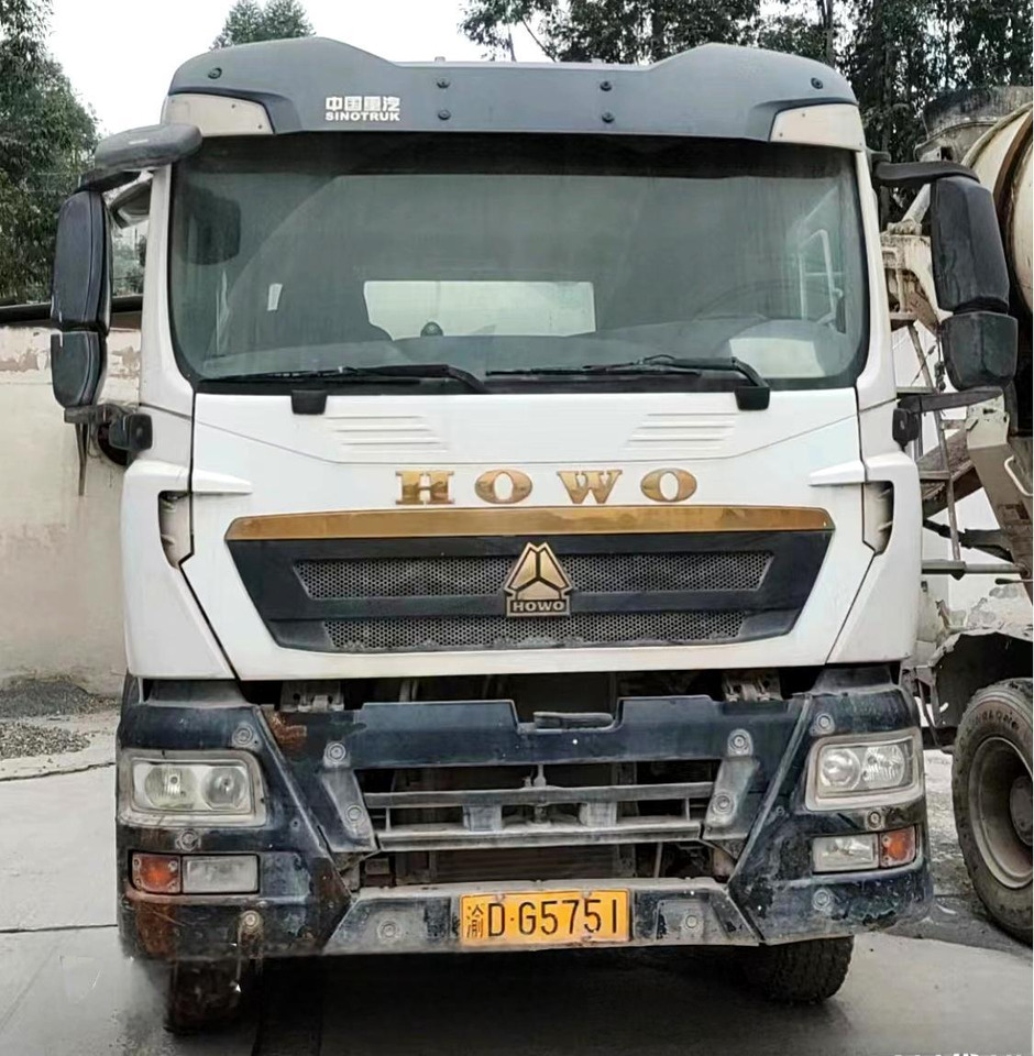 XCMG Official G4804B Used Cement Concrete Mixer 12m³ Concrete Mixer Truck HOWO - 콘크리트 믹서 트럭 : 사진 3 XCMG Official G4804B Used Cement Concrete Mixer 12m³ Concrete Mixer Truck HOWO - 콘크리트 믹서 트럭 : 사진 3