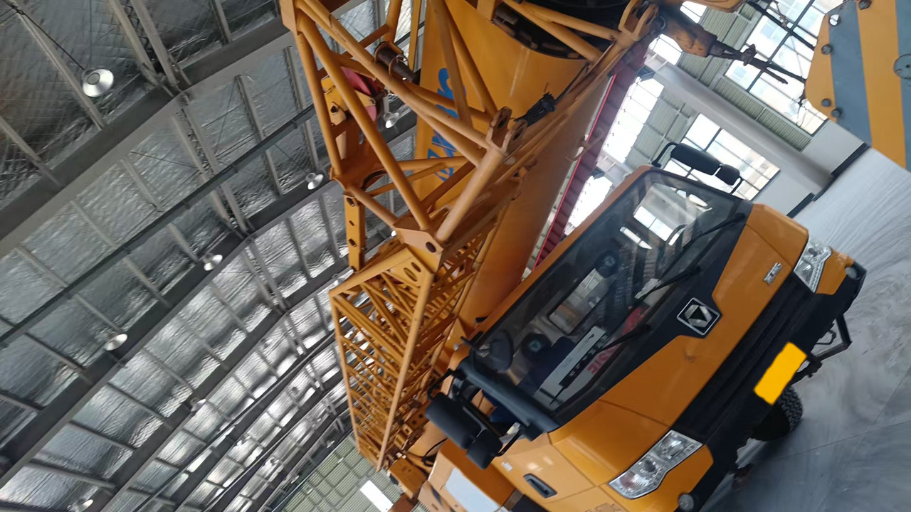 XCMG Official Second Hand 70 Ton Mobile Crane QY70K5D_1 Truck Mounted Crane - 모바일 크레인 : 사진 4 XCMG Official Second Hand 70 Ton Mobile Crane QY70K5D_1 Truck Mounted Crane - 모바일 크레인 : 사진 4