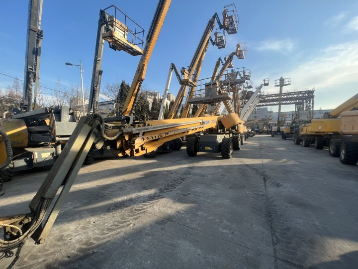 리스  XCMG Official Second Hand Hydraulic Boom Lift GTBZ38S 38m Aerial Work Platform For Sale XCMG Official Second Hand Hydraulic Boom Lift GTBZ38S 38m Aerial Work Platform For Sale : 사진 6