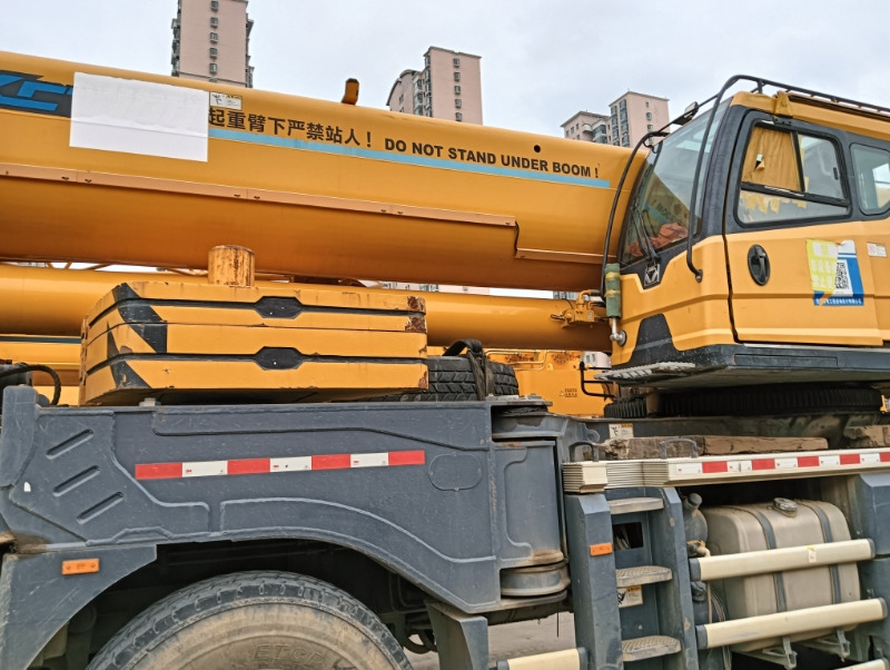 XCMG Official Second Hand Hydraulic Truck Crane XCT80L6 6-Section Arm Mobile Truck Crane For Sale - 모바일 크레인 : 사진 3 XCMG Official Second Hand Hydraulic Truck Crane XCT80L6 6-Section Arm Mobile Truck Crane For Sale - 모바일 크레인 : 사진 3