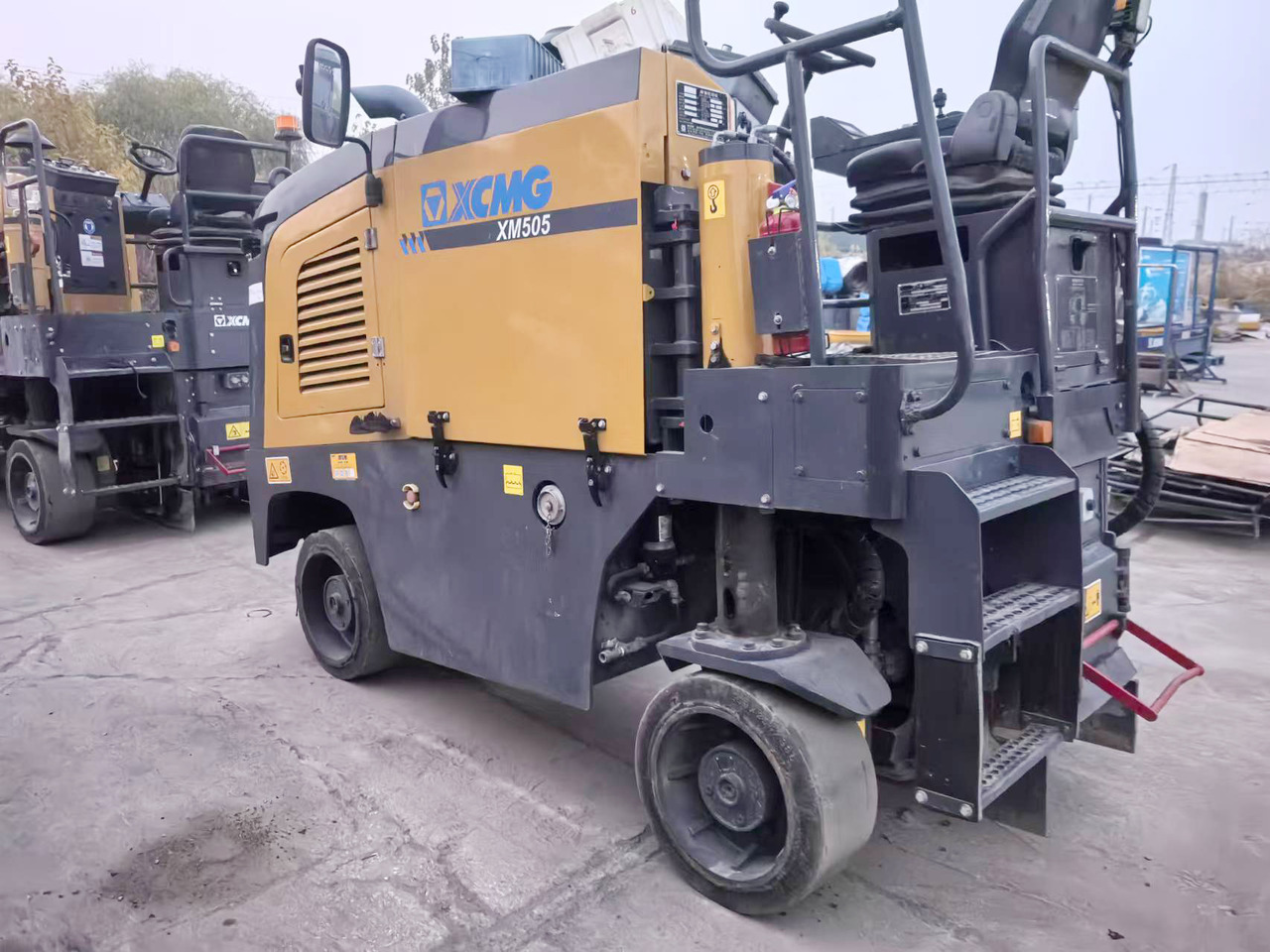 XCMG Official Second Hand Road Building Machine XM505 Small Asphalt Milling Machine For Sale - 콜드 플래너 : 사진 3 XCMG Official Second Hand Road Building Machine XM505 Small Asphalt Milling Machine For Sale - 콜드 플래너 : 사진 3