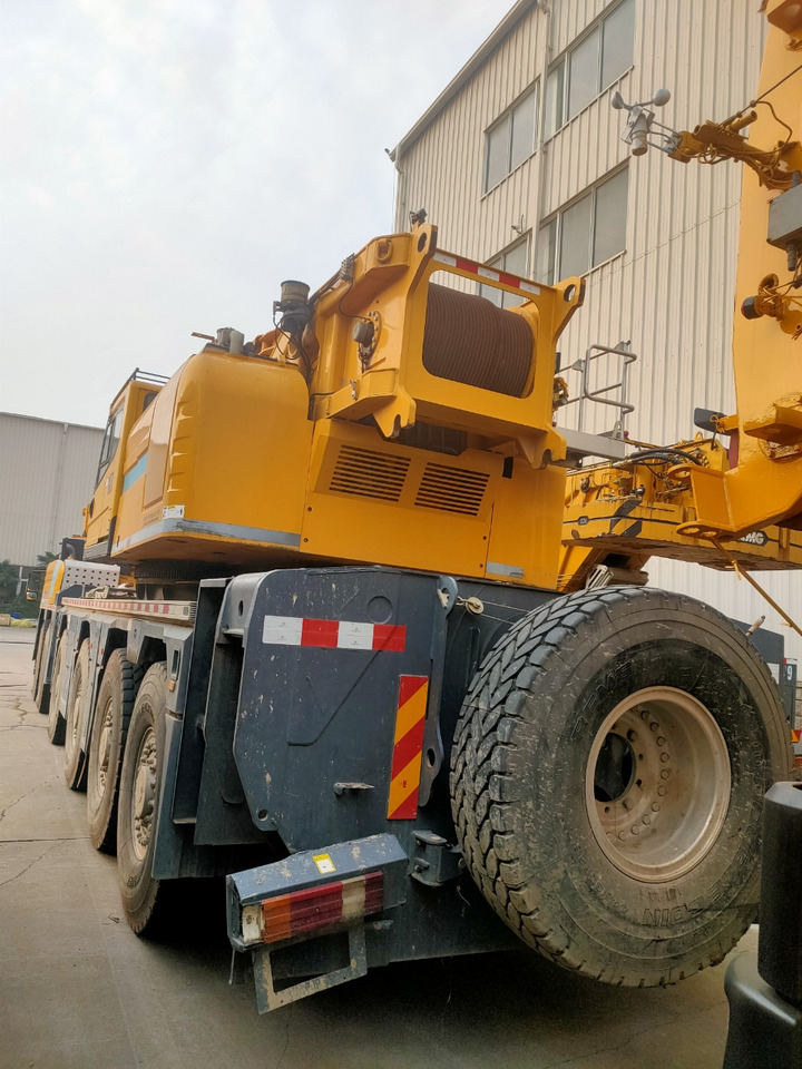 XCMG Official Second Hand Truck Cranes XCA300_1 300 Ton Mobile Crane Price - 전천후 지형 크레인 : 사진 3 XCMG Official Second Hand Truck Cranes XCA300_1 300 Ton Mobile Crane Price - 전천후 지형 크레인 : 사진 3