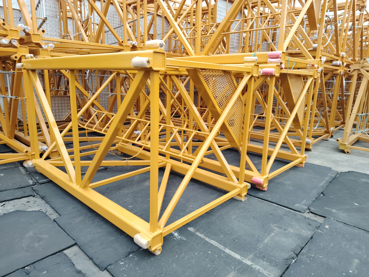 XCMG Official Used Crane Lift Machine XGA5610-6S Topkit Towers Crane For Sale - 자립형 크레인 : 사진 4 XCMG Official Used Crane Lift Machine XGA5610-6S Topkit Towers Crane For Sale - 자립형 크레인 : 사진 4