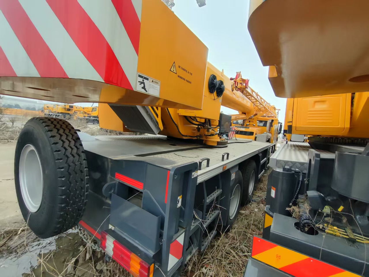 XCMG Official Used Truck Crane 25 ton XCT25L4-Y Hydraulic Arm Mobile Crane Price - 모바일 크레인 : 사진 4 XCMG Official Used Truck Crane 25 ton XCT25L4-Y Hydraulic Arm Mobile Crane Price - 모바일 크레인 : 사진 4