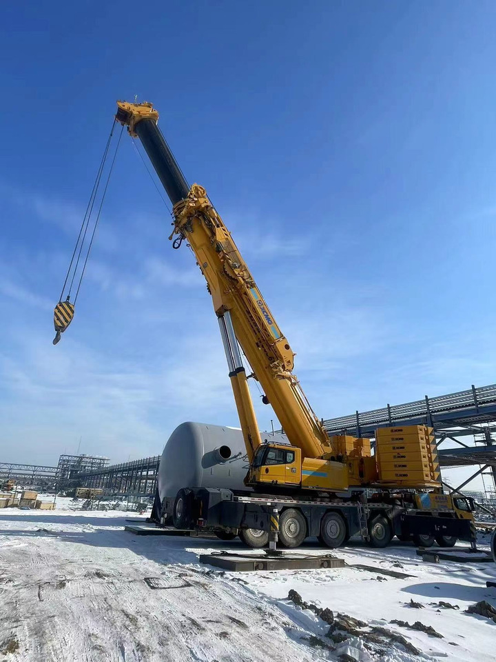 XCMG XCA460 Used Mobile Crane Machine 460 Ton Hydraulic Truck Crane For Sale - 전천후 지형 크레인 : 사진 5 XCMG XCA460 Used Mobile Crane Machine 460 Ton Hydraulic Truck Crane For Sale - 전천후 지형 크레인 : 사진 5