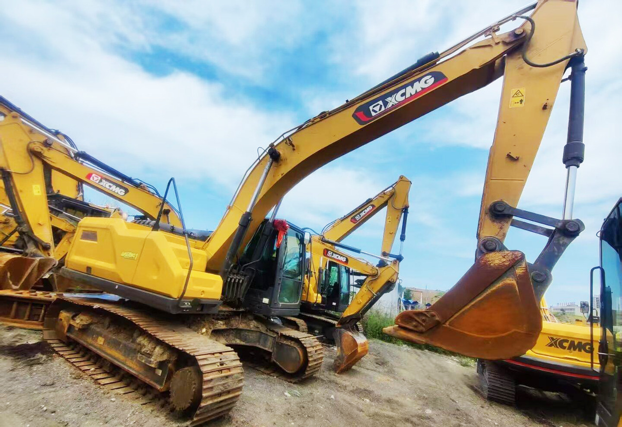 XCMG XE200GH medium 20ton crawler excavator used - 크롤러 굴삭기 : 사진 3 XCMG XE200GH medium 20ton crawler excavator used - 크롤러 굴삭기 : 사진 3