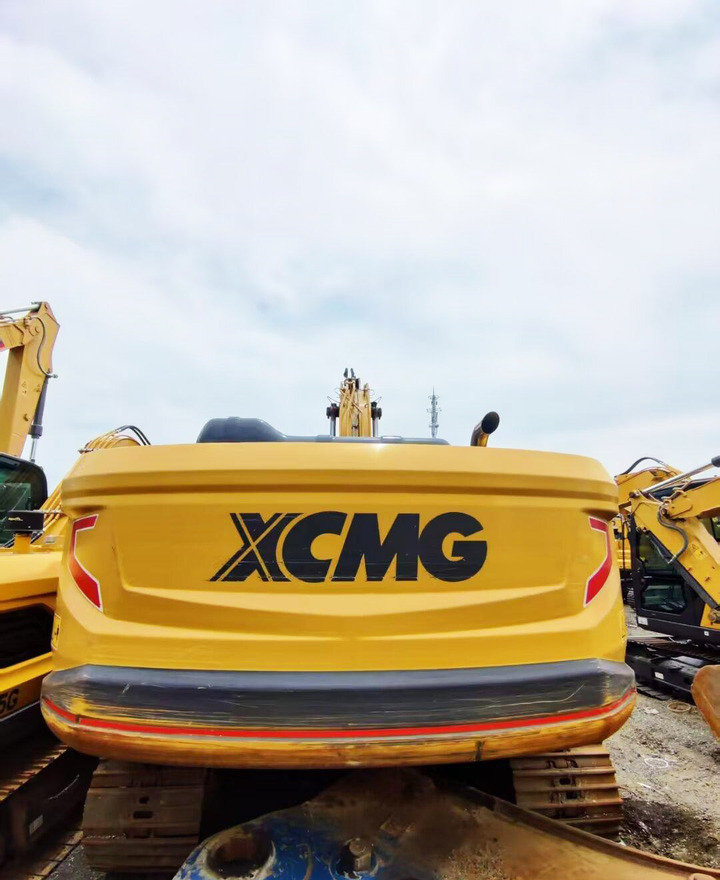XCMG XE200GH medium 20ton crawler excavator used - 크롤러 굴삭기 : 사진 4 XCMG XE200GH medium 20ton crawler excavator used - 크롤러 굴삭기 : 사진 4