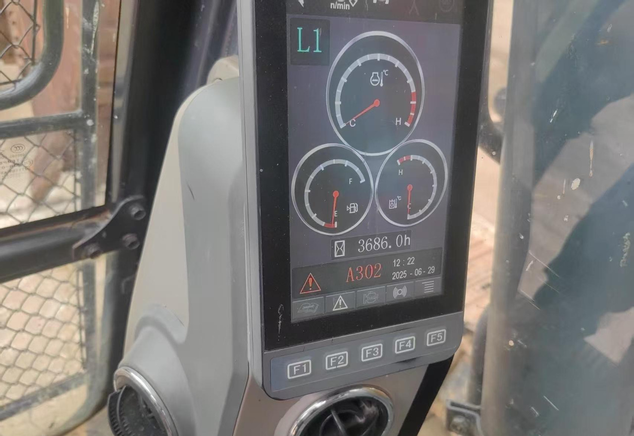 XCMG XE215DA 20ton medium used crawler excavator hydraulic price - 크롤러 굴삭기 : 사진 5 XCMG XE215DA 20ton medium used crawler excavator hydraulic price - 크롤러 굴삭기 : 사진 5