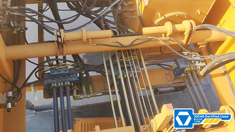 XCMG XGC650 650 ton second hand crawler crane for sale - 크롤러 크레인 : 사진 2 XCMG XGC650 650 ton second hand crawler crane for sale - 크롤러 크레인 : 사진 2