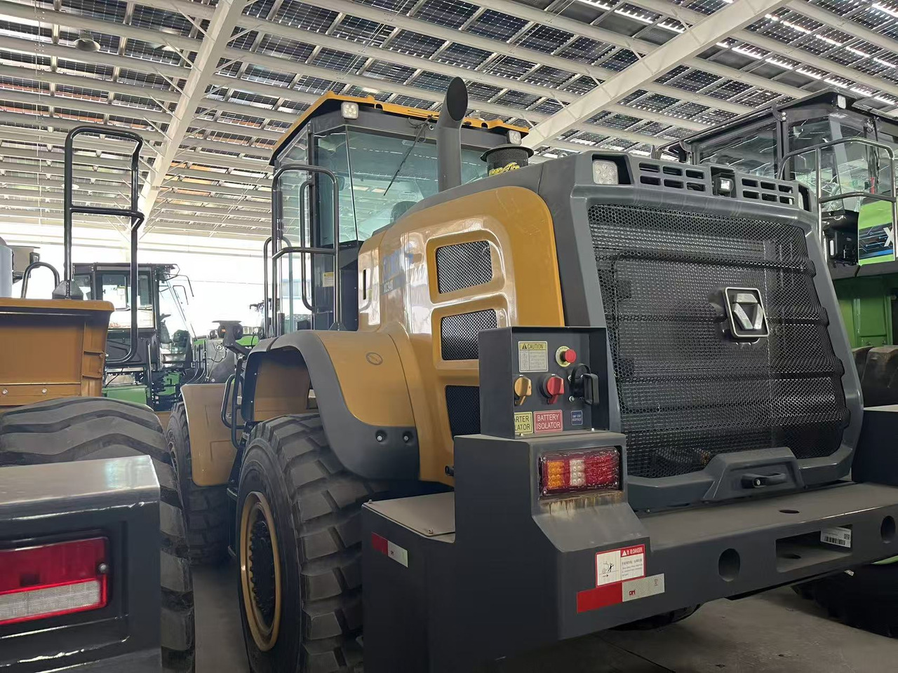 XCMG official XC948 4.5ton wheel loader hydraulic with diesel engine in stock - 휠 로더 : 사진 3 XCMG official XC948 4.5ton wheel loader hydraulic with diesel engine in stock - 휠 로더 : 사진 3