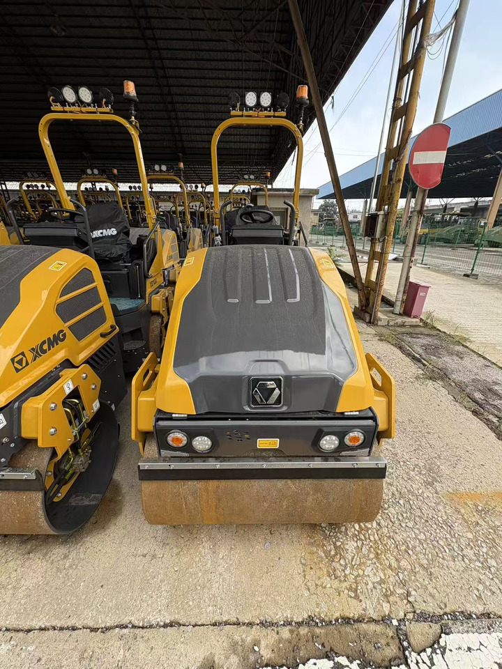 미니 롤러 XCMG small XD120 Double Drum Vibratory Road Roller : 사진 10