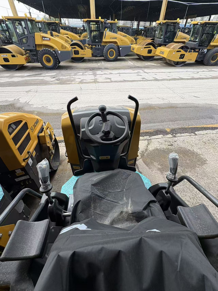 미니 롤러 XCMG small XD120 Double Drum Vibratory Road Roller : 사진 6