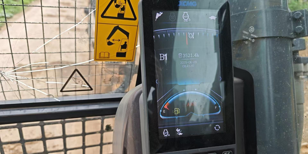 XCMG used crawler hydraulic excavator XE550DK 50ton price - 크롤러 굴삭기 : 사진 4 XCMG used crawler hydraulic excavator XE550DK 50ton price - 크롤러 굴삭기 : 사진 4