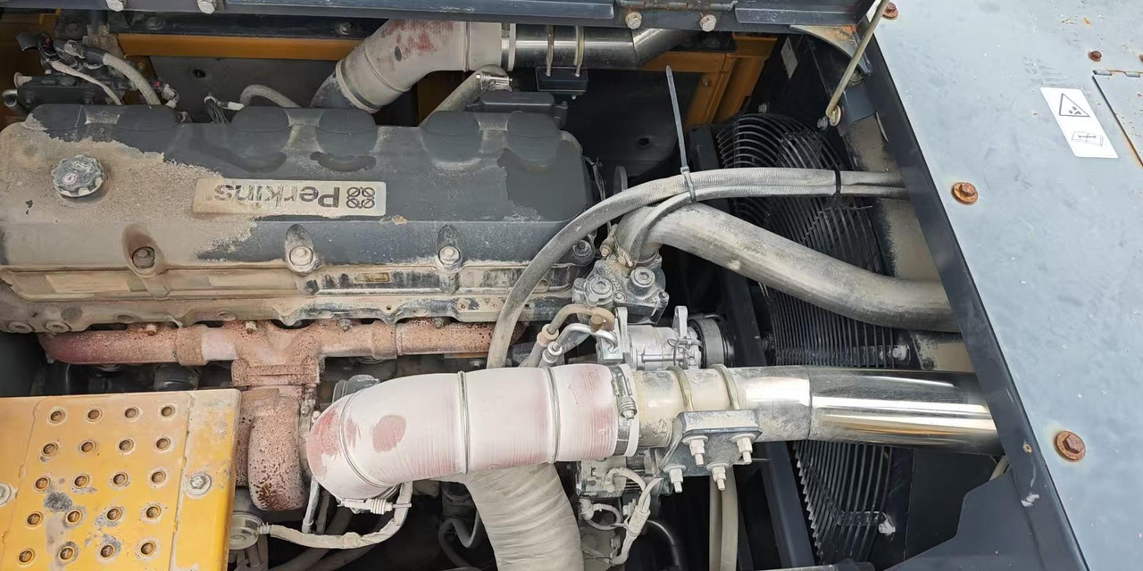 XCMG used crawler hydraulic excavator XE550DK 50ton price - 크롤러 굴삭기 : 사진 5 XCMG used crawler hydraulic excavator XE550DK 50ton price - 크롤러 굴삭기 : 사진 5