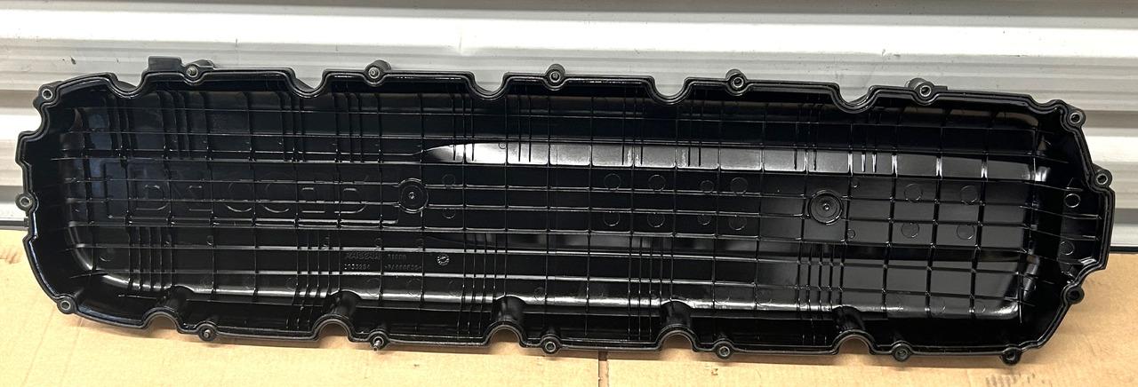 DAF ENGINE VALVE COVER + SPACER FRAME XF 106 - 실린더 헤드 : 사진 3 DAF ENGINE VALVE COVER + SPACER FRAME XF 106 - 실린더 헤드 : 사진 3