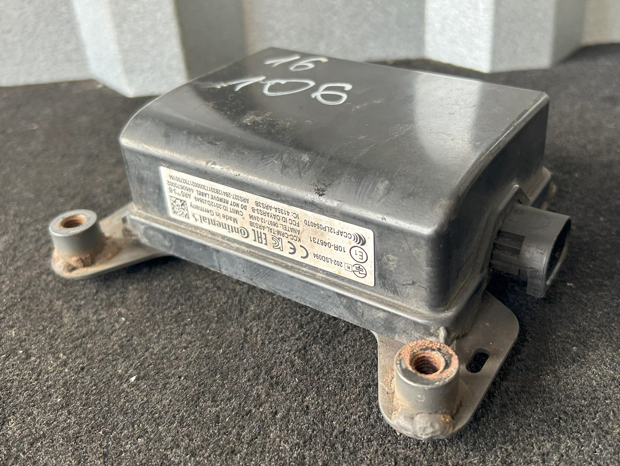 DAF RADAR AKTYWNY ACC2 AEBS DAF XF 106 480 - 전기 설비 트럭 용 : 사진 3 DAF RADAR AKTYWNY ACC2 AEBS DAF XF 106 480 - 전기 설비 트럭 용 : 사진 3