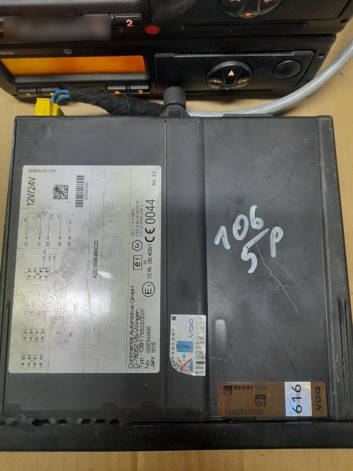 DAF XF 106 2136958 DAF XF 106 truck - 태코그래프 트럭 용 : 사진 3 DAF XF 106 2136958 DAF XF 106 truck - 태코그래프 트럭 용 : 사진 3