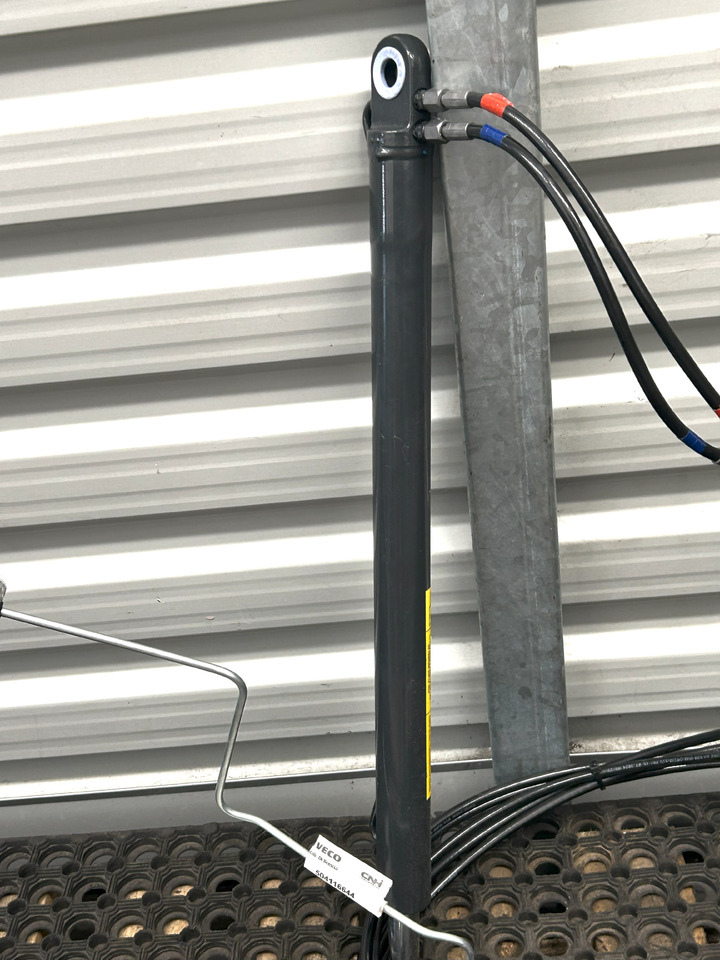 IVECO EUROCARGO 75E MLC CABIN LIFTING KIT - 유압 실린더 : 사진 5 IVECO EUROCARGO 75E MLC CABIN LIFTING KIT - 유압 실린더 : 사진 5