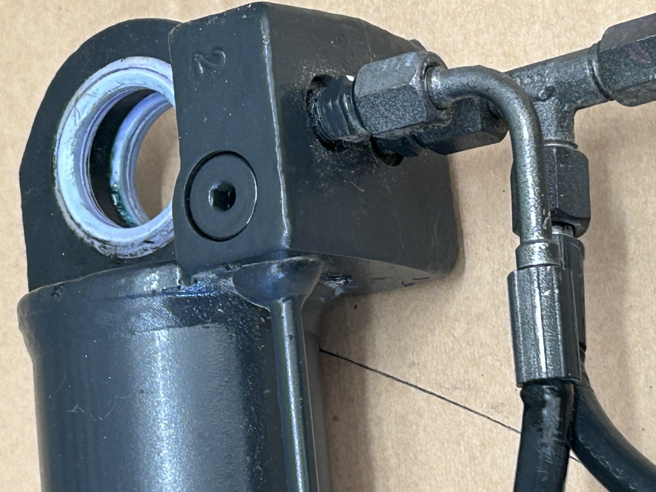 IVECO STRALIS , S-WAY - 유압 실린더 : 사진 2 IVECO STRALIS , S-WAY - 유압 실린더 : 사진 2