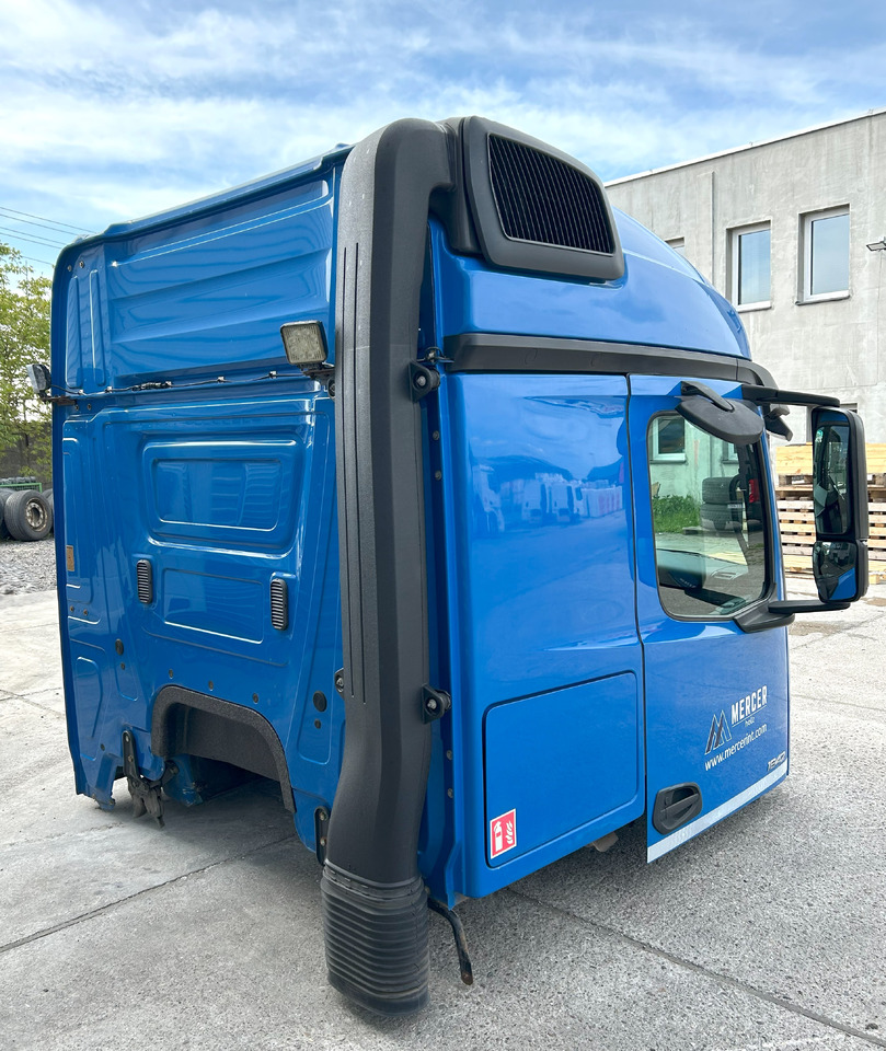 MERCEDES AROCS MP4 L STREAM SPACE 2.30M , tunnel 170 mm - 운전실 : 사진 4 MERCEDES AROCS MP4 L STREAM SPACE 2.30M , tunnel 170 mm - 운전실 : 사진 4
