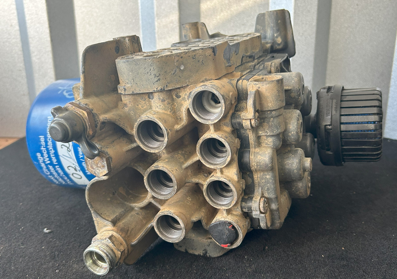 MERCEDES-BENZ AROCS MP4 EAPU AIR DRYER - 브레이크 부품 트럭 용 : 사진 2 MERCEDES-BENZ AROCS MP4 EAPU AIR DRYER - 브레이크 부품 트럭 용 : 사진 2